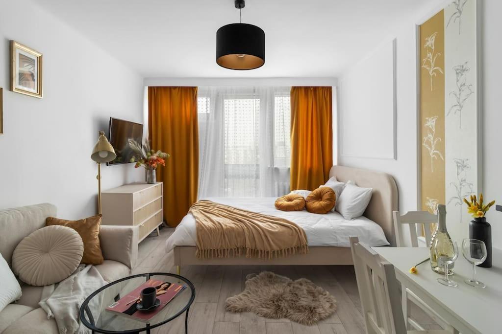 Air-Conditioned Downtown Oasis On Foot To Central Station Metro Smarttv Wifi Warsawa Bagian luar foto