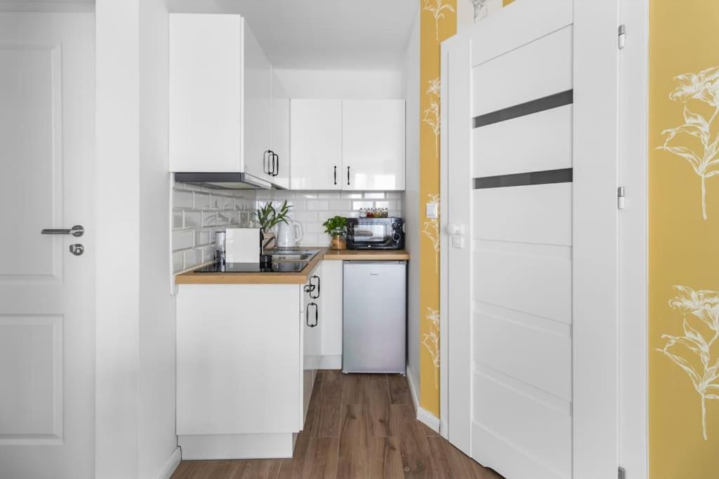 Air-Conditioned Downtown Oasis On Foot To Central Station Metro Smarttv Wifi Warsawa Bagian luar foto