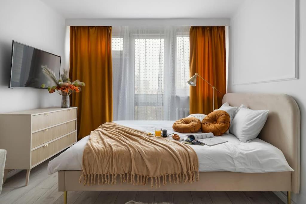 Air-Conditioned Downtown Oasis On Foot To Central Station Metro Smarttv Wifi Warsawa Bagian luar foto